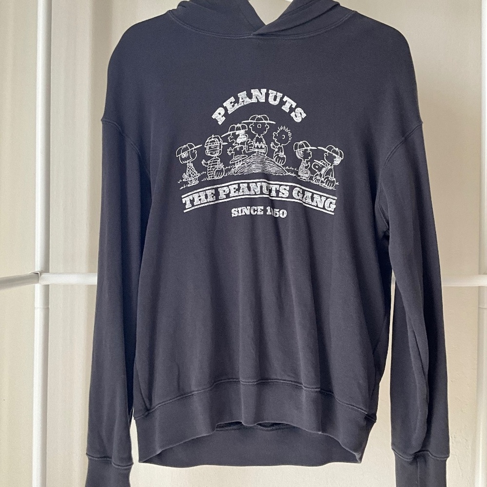 Uniqlo UT kids junior unisex Peanuts hoodie dark gray size 13